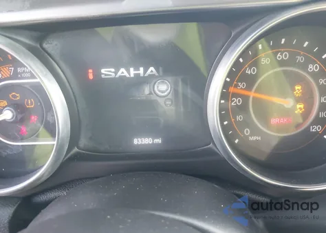 2020 Jeep Wrangler Unlimited North Edition z USA, uszkodzony, nr VIN 1C4HJXEN6LW216319